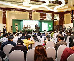 <b>北京匡时2015秋拍举槌开拍</b>
