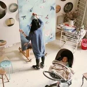 <b>落入黄磊囊中的油画作品有何玄妙?</b>