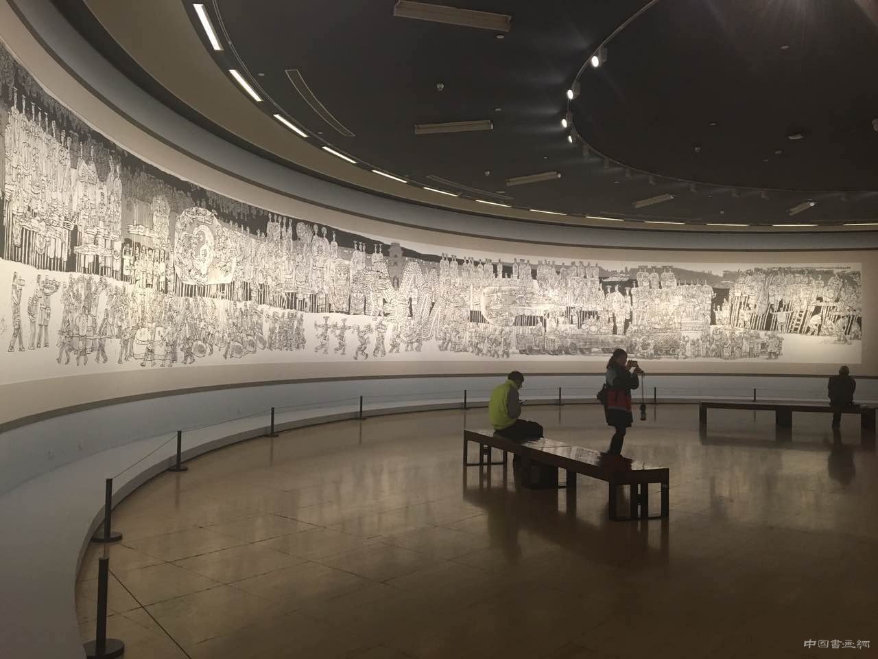 杨晓阳“丝绸之路”专题展启幕中国美术馆