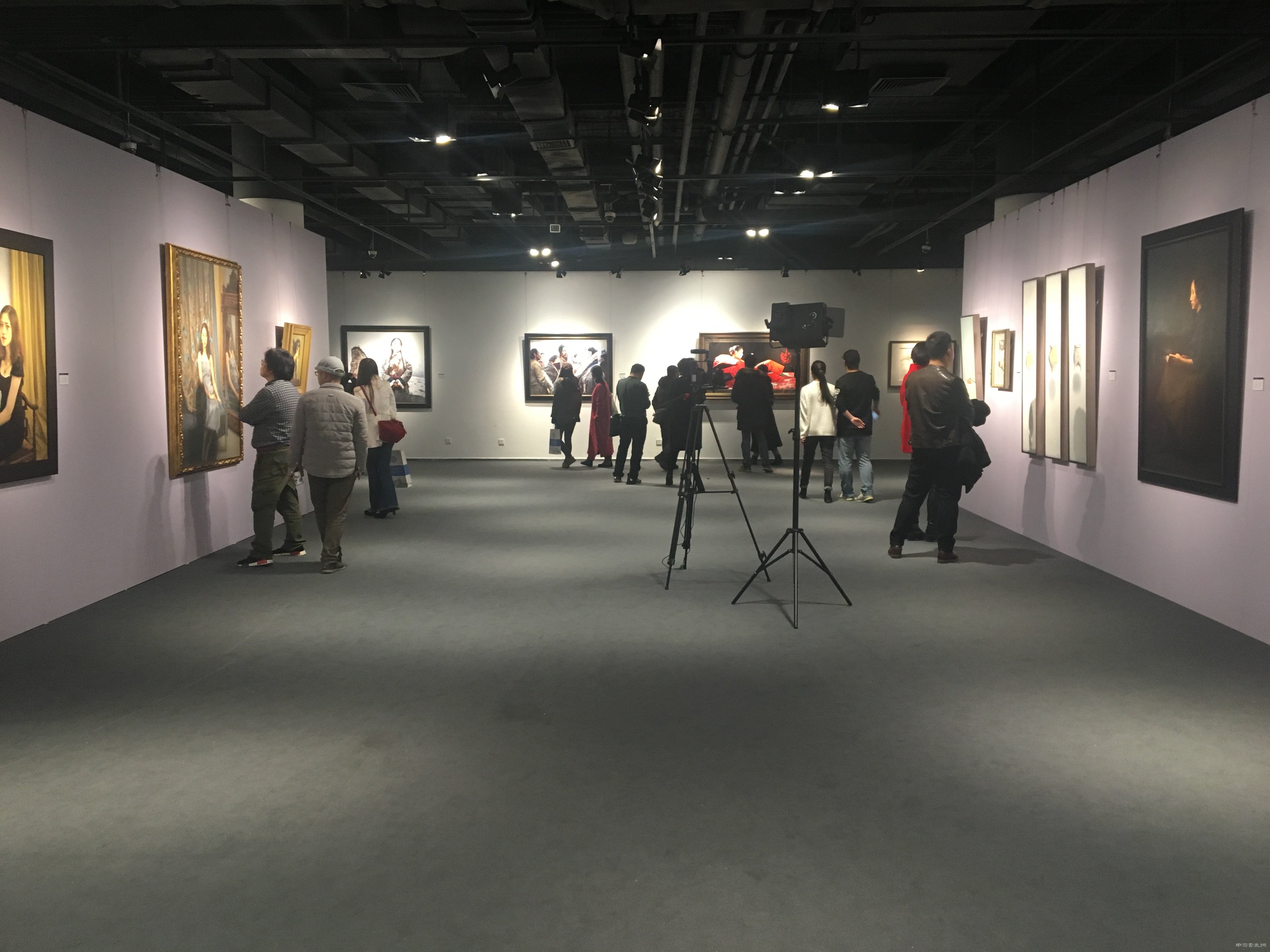中国写实画派十二周年展在京开幕