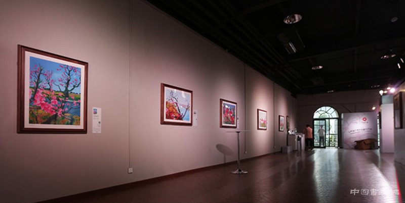 <b>艺术品电子商务的发展</b>
