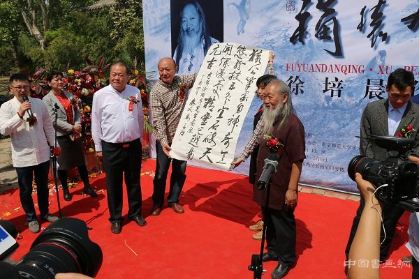 “福猿丹青·徐培晨作品展”在荣宝斋天津分店隆重开幕