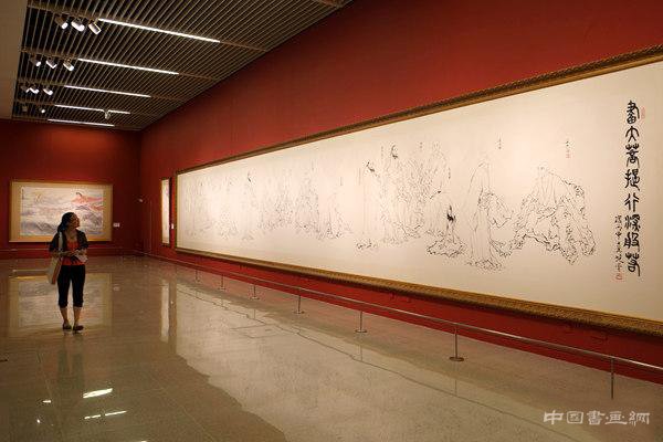 《高怀云岭——范曾八秩之庆艺文展》在国博举行