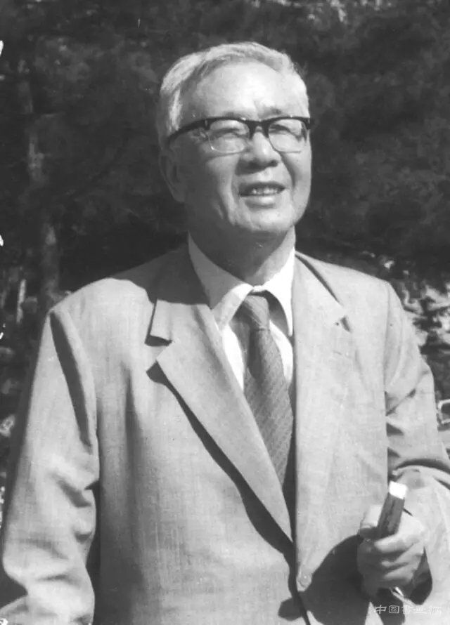 那些低学历的大师们