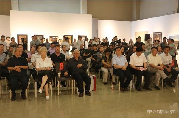 风过草原·追寻——包头市油画作品展在京开幕