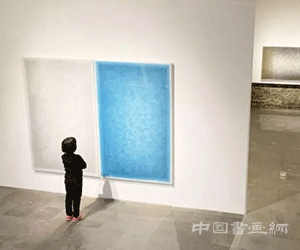 墨隐色 墨化艺术第一回 从“白立方”到“老粮仓”