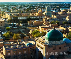 努库斯中的世界级艺术品