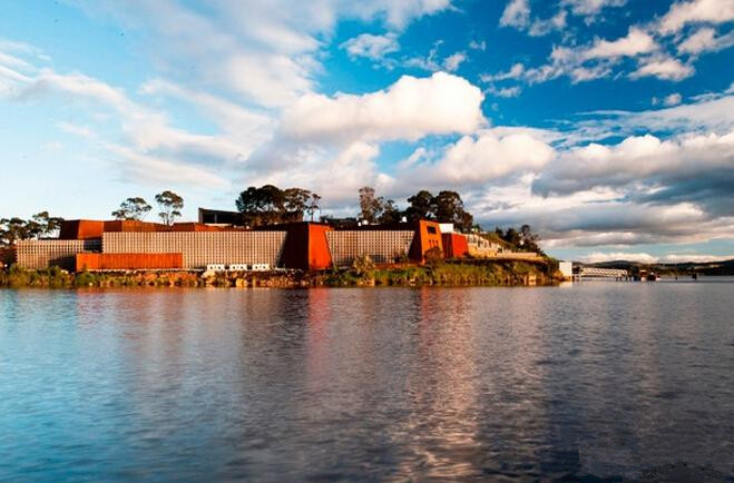 澳洲一博物馆为买特瑞尔作品拍卖旧藏