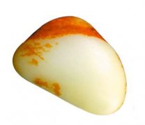 <b>玉石市场盛夏遇冷</b>