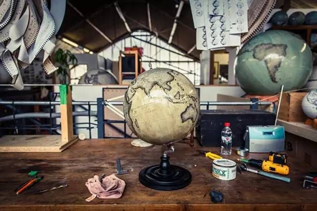 英国手绘地球仪售价竟高达60万