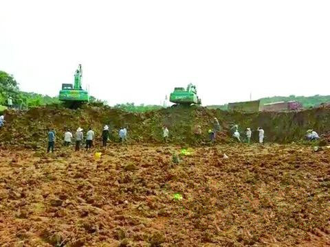 村民疯抢石头赌升值