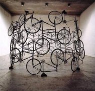 艾未未装置作品《永久自行车》将上拍香港蘇富比
