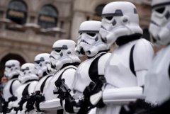 英国皇家邮政为《星球大战7》推出纪念邮票