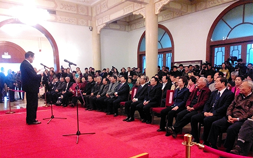 首届两岸书画艺术交流大展在京开幕