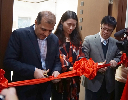 中国伊朗艺术家作品联展北京大学举办