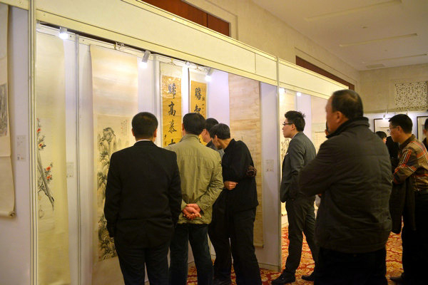 鼎天国际2015秋季艺术品拍卖会预展在天津迎宾馆盛大呈现