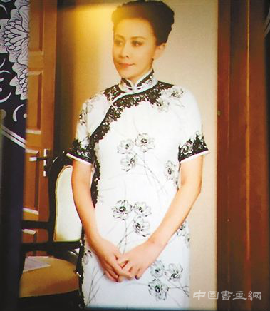 刘嘉玲《开罗宣言》戏服在渝拍卖