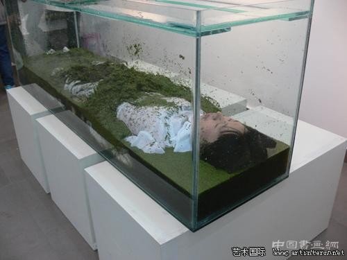 女性与自然：生态女性主义艺术