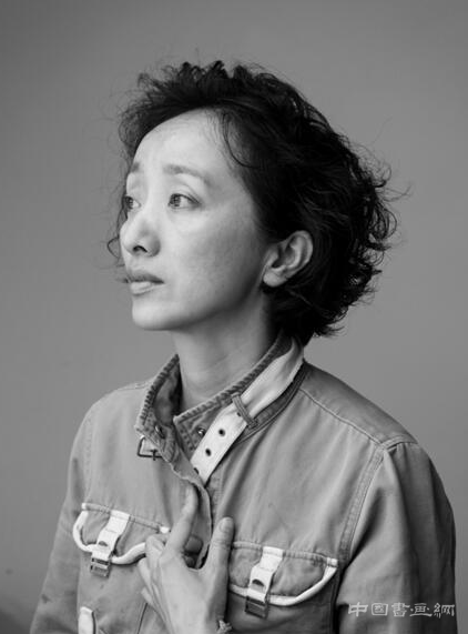 向京首个大型回顾展9月亮相北京 新作“S”系列将展出