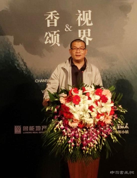 "模糊的边界"青年新锐艺术家展在格拉斯小镇启幕