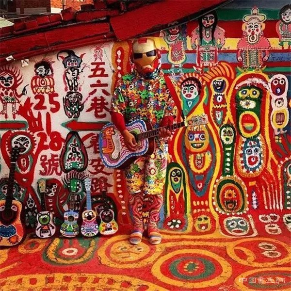 台湾版宫崎骏 十年绘彩虹眷村