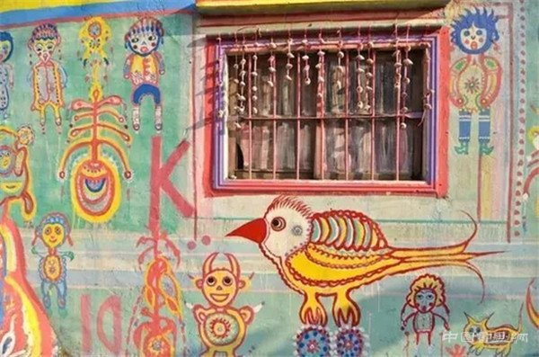 台湾版宫崎骏 十年绘彩虹眷村