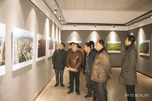 浅析少数民族地区美术馆发展