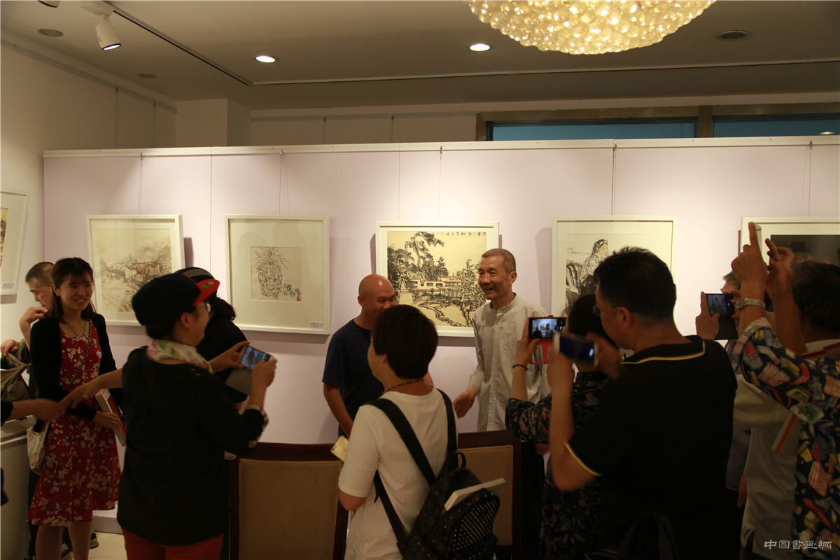 艺展老总_老总办公室图片(3)