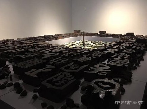 梁冰、颜晓萍伉俪于深圳画院首次举办双个展“融”