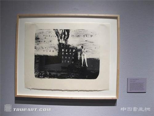 遁入超现实主义怪人大卫·林奇的最新艺术展