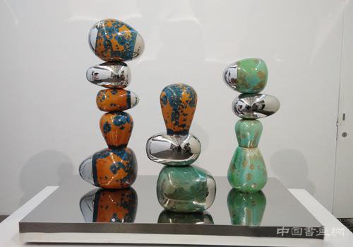 青年雕塑的五个“斜面” 亚洲艺术中心推新雕塑群展