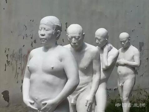 张大力个展“恒久与无常”：两组新作展出 两个极点在这里相遇