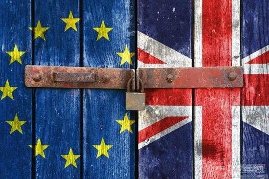 英国脱欧后首次佳士得伦敦拍卖创历史新低