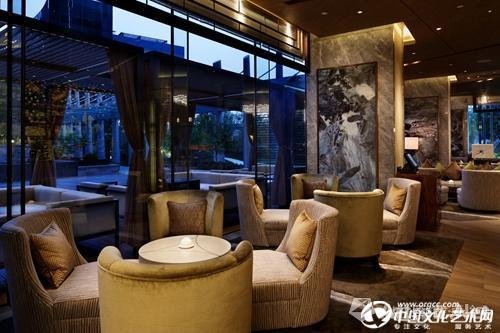 王思聪的万达瑞华和豪华酒店如何选艺术品