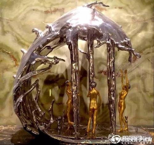 王思聪的万达瑞华和豪华酒店如何选艺术品