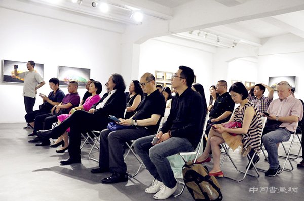 “安静”中呐喊与抗争——俞心樵“安静”个展在太和艺术空间开幕