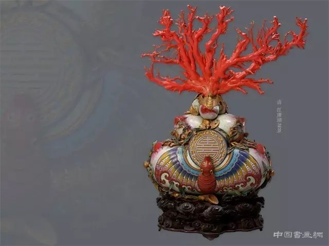 中国现在收藏界的藏品假的多，真的少?