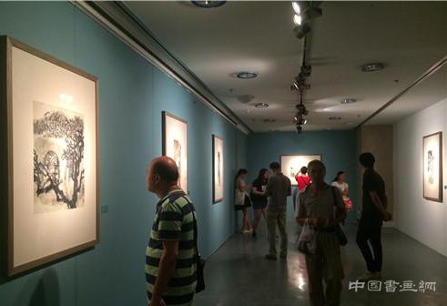 石鲁《转战陕北》等代表作手稿亮相 “苍山为岳”在武汉美术馆开幕
