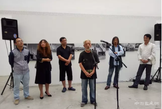 《北京·798诞生纪(2002-2006)》展在宋庄美术馆开幕