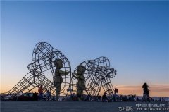 公共艺术：城市走向文明的标志