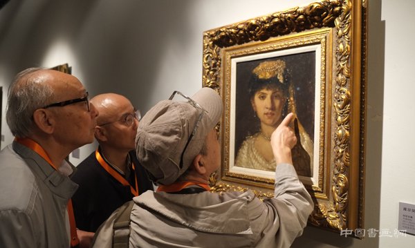 央美百年院藏巡展陕西美博　 全景呈现中国具象油画的“历史温度”