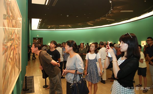纪念彦涵诞辰100周年展览开幕 300件作品立体呈现“永远的战士”
