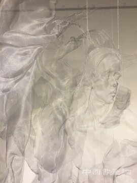 跨媒介的人性剖析 “影射：幕布上的实像”在山艺术开幕