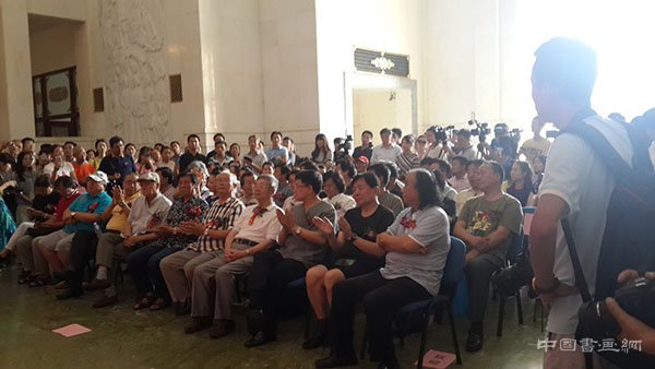 壮丽史诗•波澜画卷—暨纪念红军长征胜利80周年书画展在民族文化宫拉开帷幕