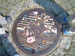 日本井盖个个堪称艺术品