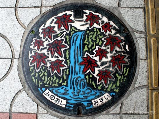 日本井盖个个堪称艺术品