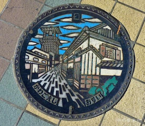 日本井盖个个堪称艺术品