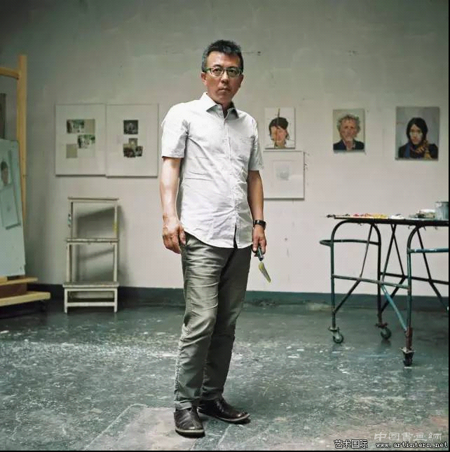 刘小东:入世不可耻,出世也不高级