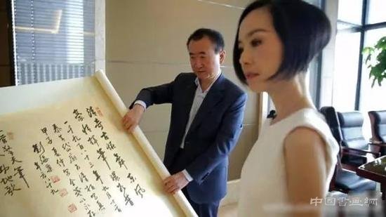 王健林办公室内景曝光:亚洲首富收藏品惊人