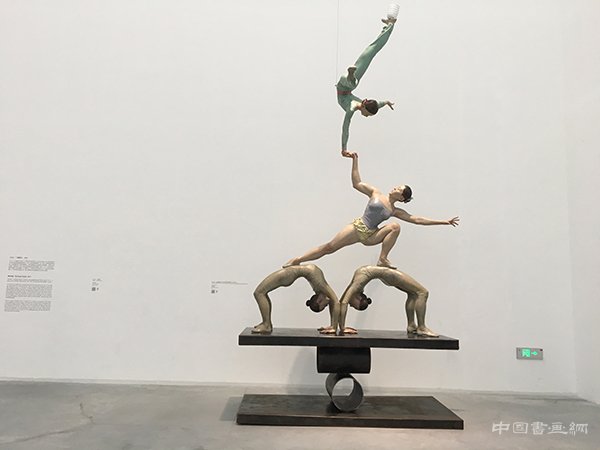 向京大型回顾展(1995-2011)+新作个展(2012-2016)开幕